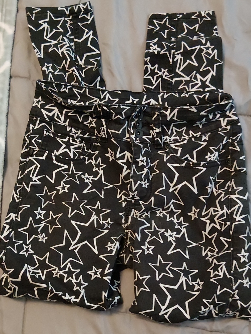 Women’s Black Star Print Jeans Size 3